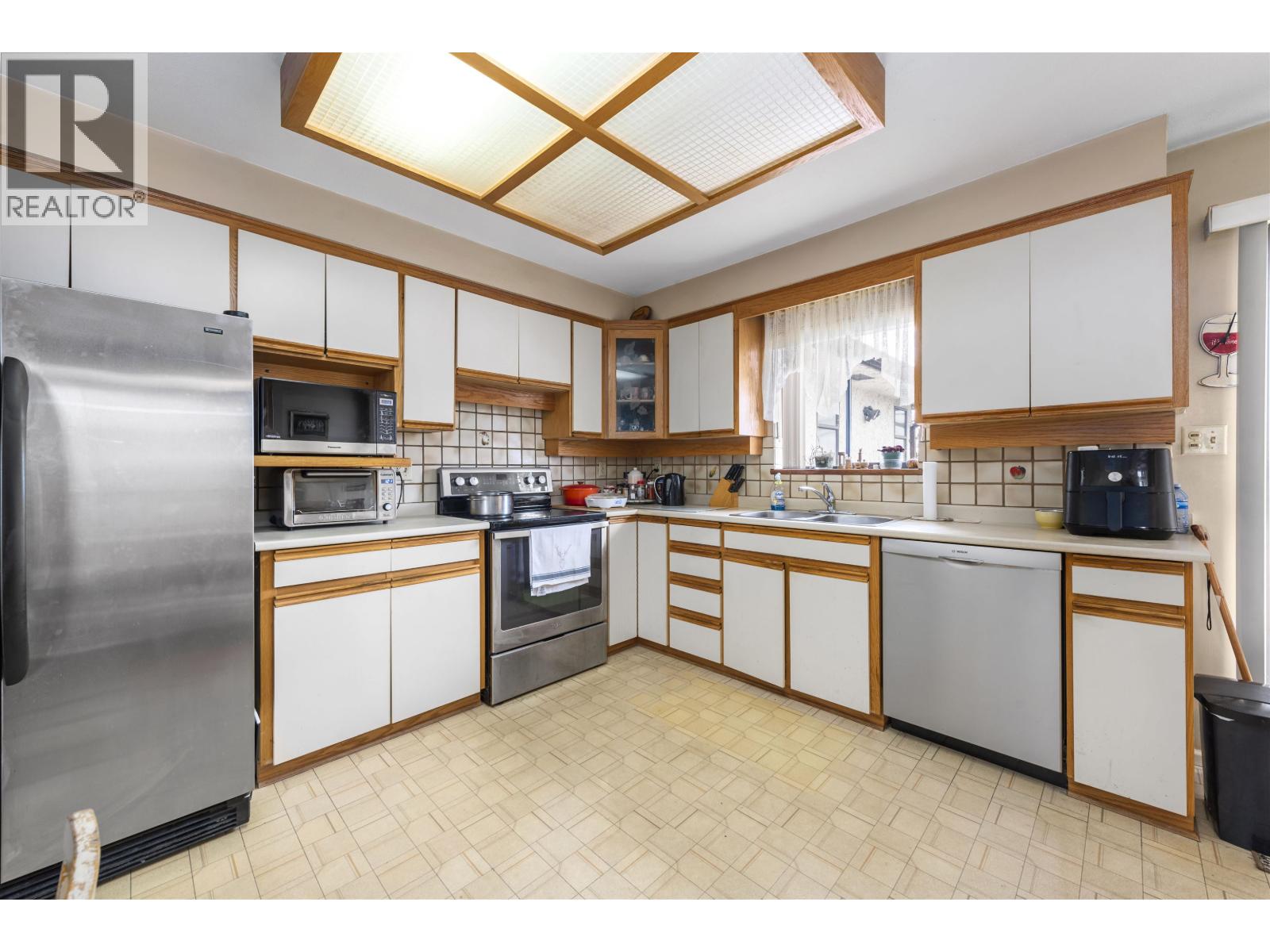 3481 DIEPPE DRIVE