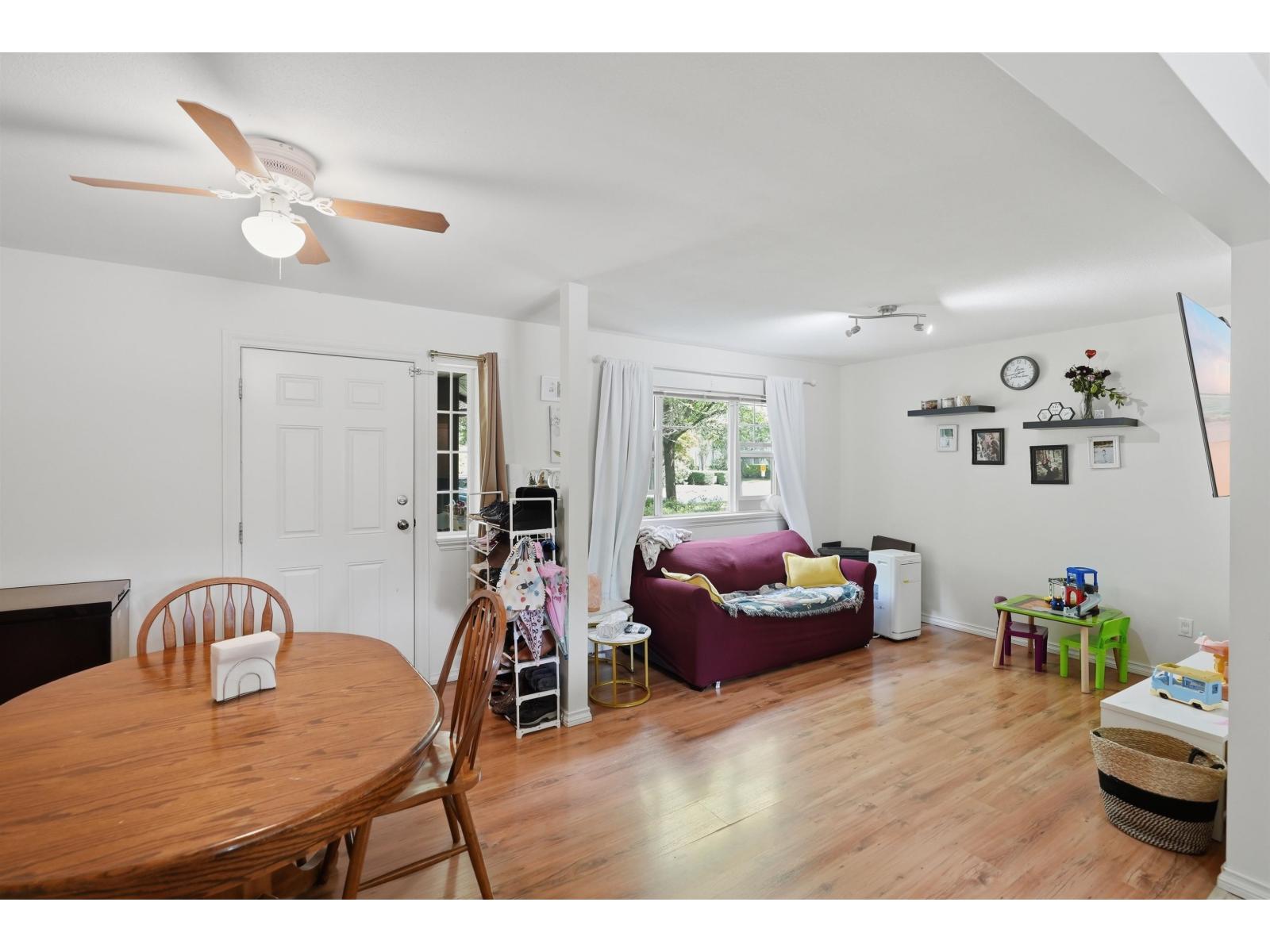 14 45535 SHAWNIGAN CRESCENT, Garrison Crossing