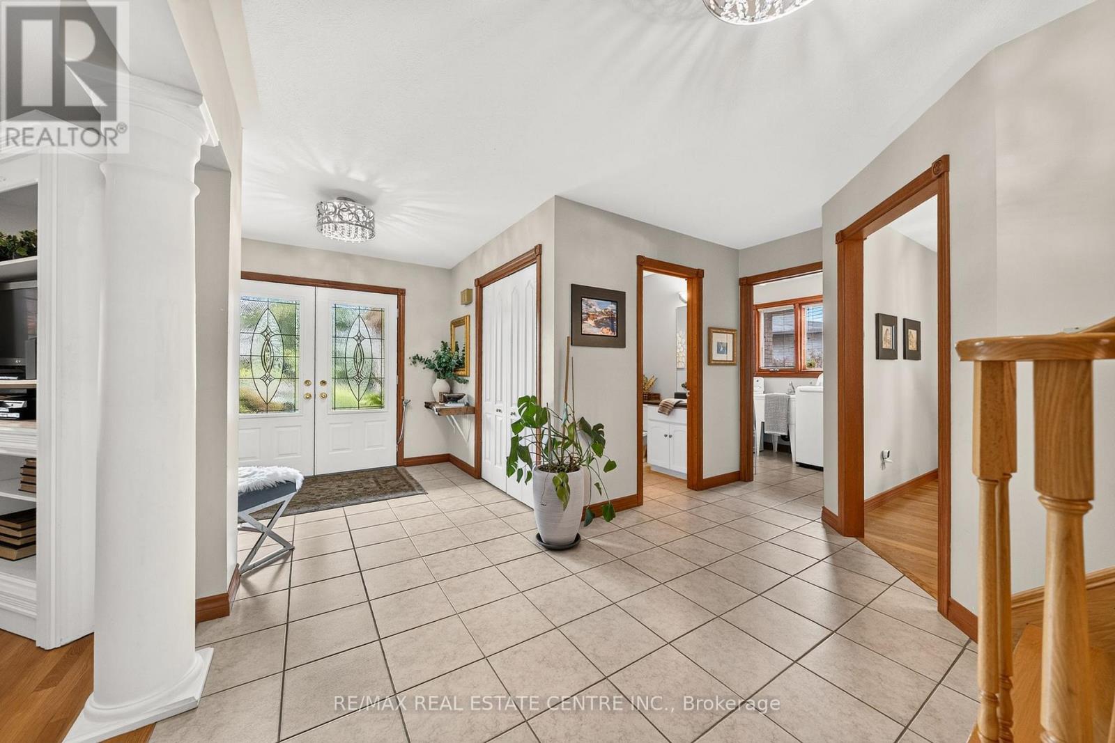 52 ARCHWOOD CRESCENT