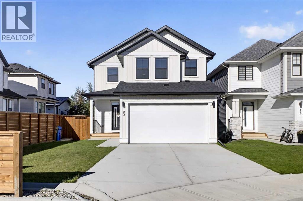 22 Copperhead Bay SE