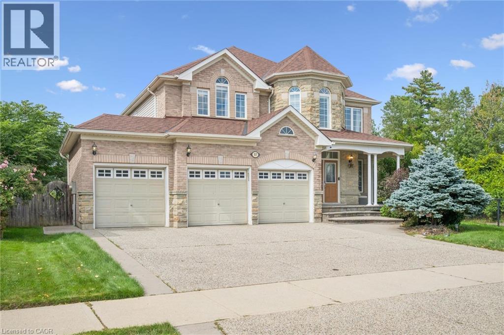 517 TOPPER WOODS Crescent