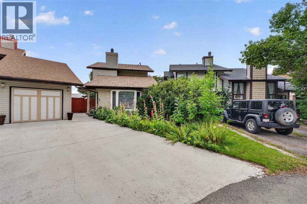 36 Templegreen Bay NE
