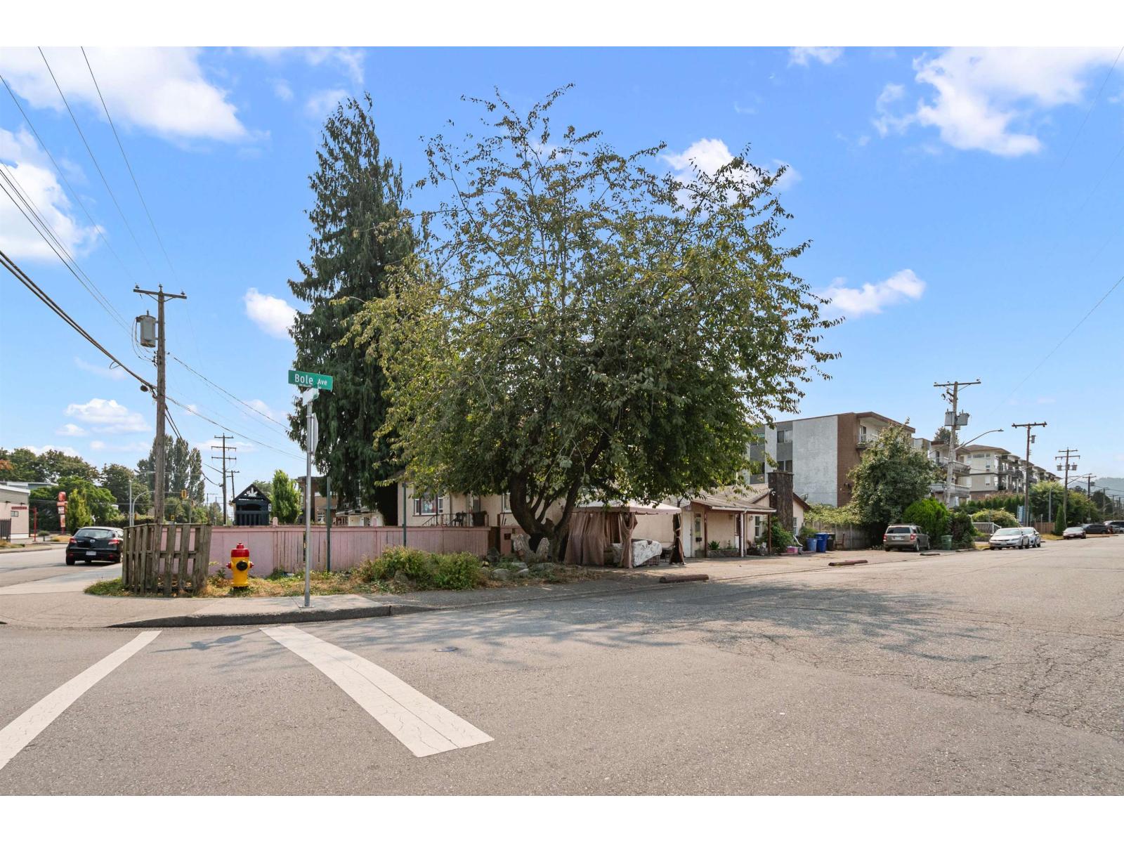 9475 WILLIAMS STREET, Chilliwack Proper East