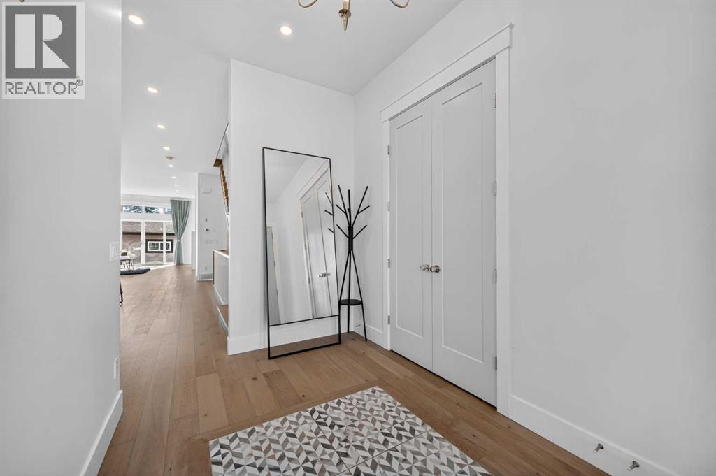 1704 26A Street SW