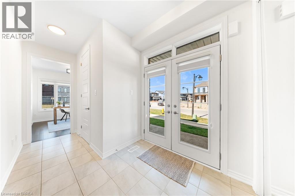 1 BEE Crescent