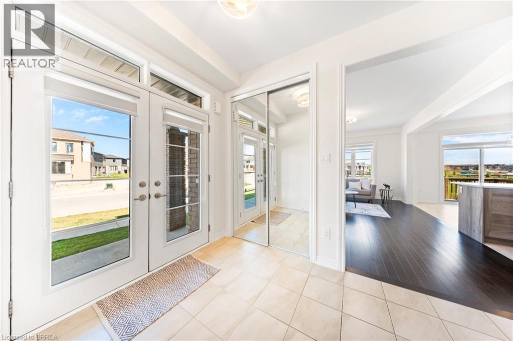 1 BEE Crescent