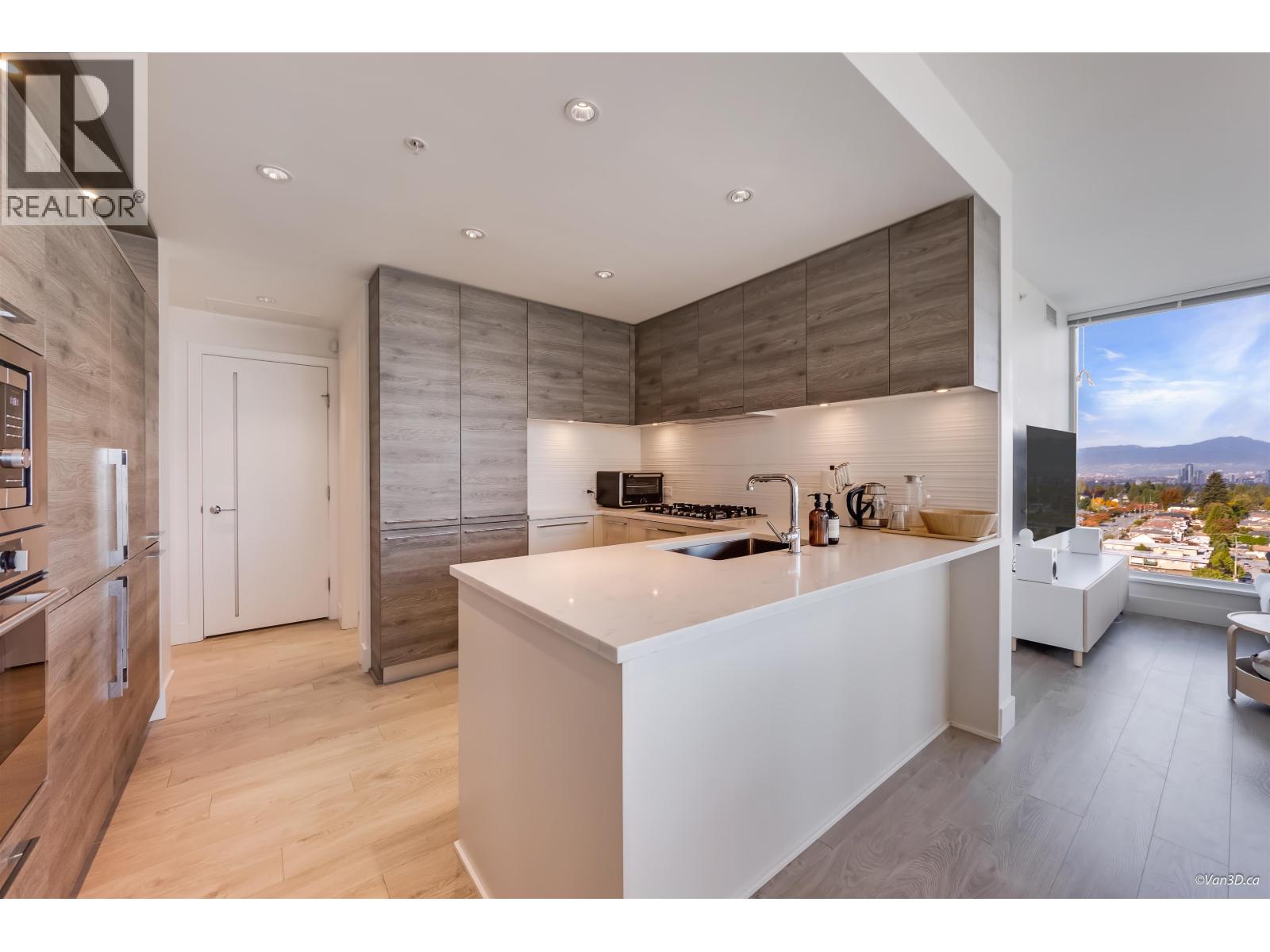 1802 7358 EDMONDS STREET