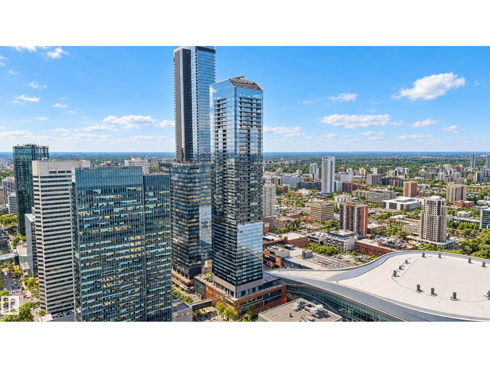 #4206 10360 102 ST NW