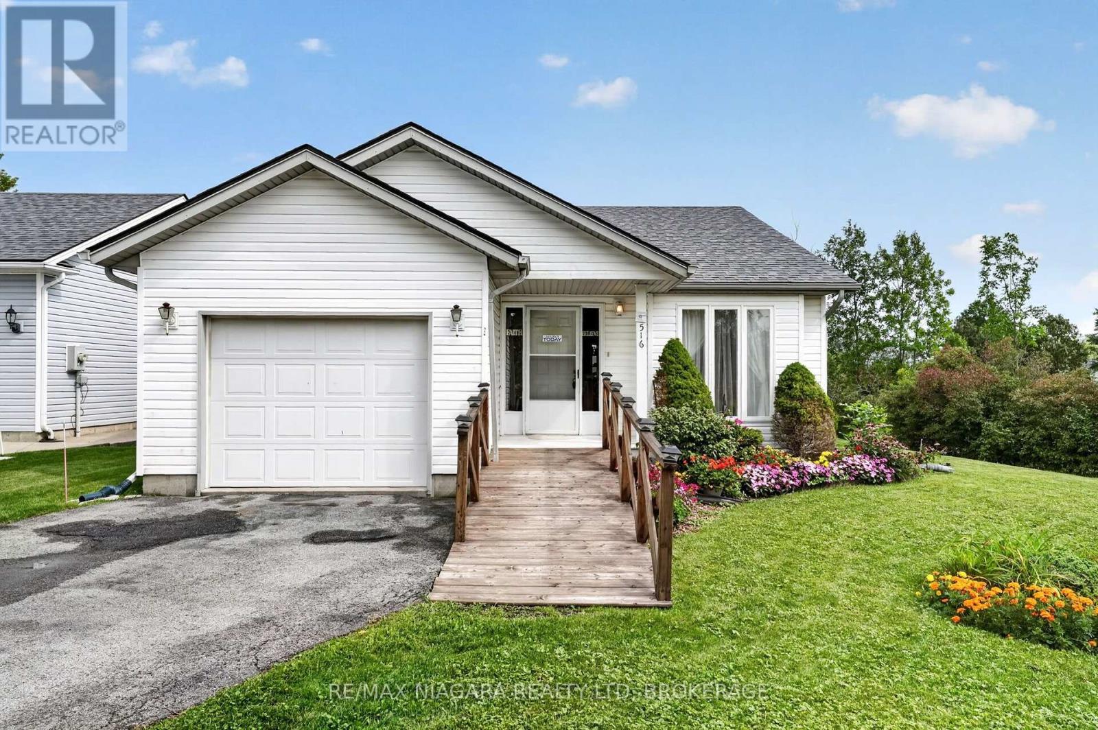 516 - 3033 TOWNLINE ROAD