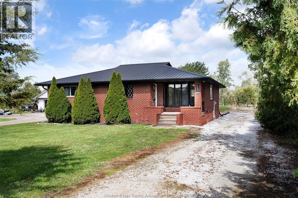 2300 COUNTY RD 12, ESSEX, ON N8M 2X6 - Image 2023949120.jpeg?d=l