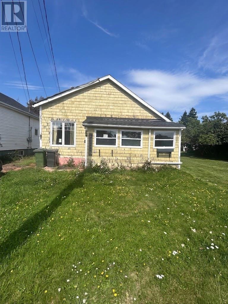 87 HARVARD STREET, SUMMERSIDE, PE C1N 1P5 - Image 379144998.jpeg?d=l