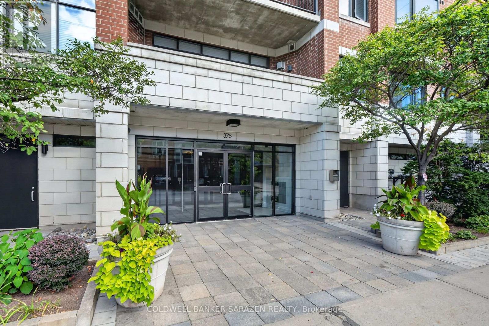 304 - 375 LISGAR STREET E