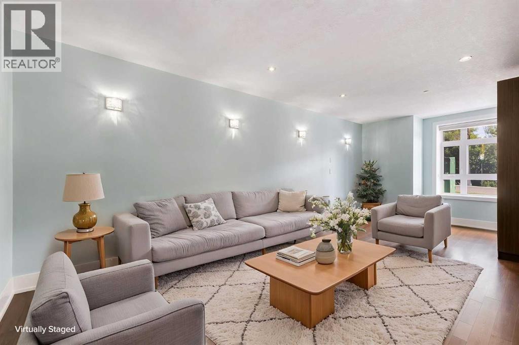 1513 23 Avenue SW