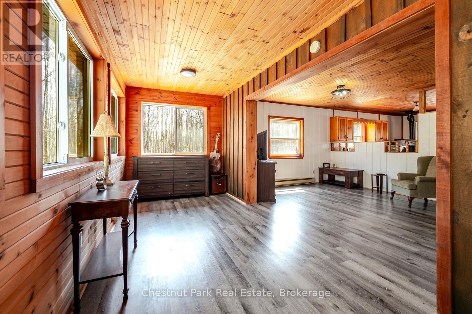 2096 BRUCE ROAD 9