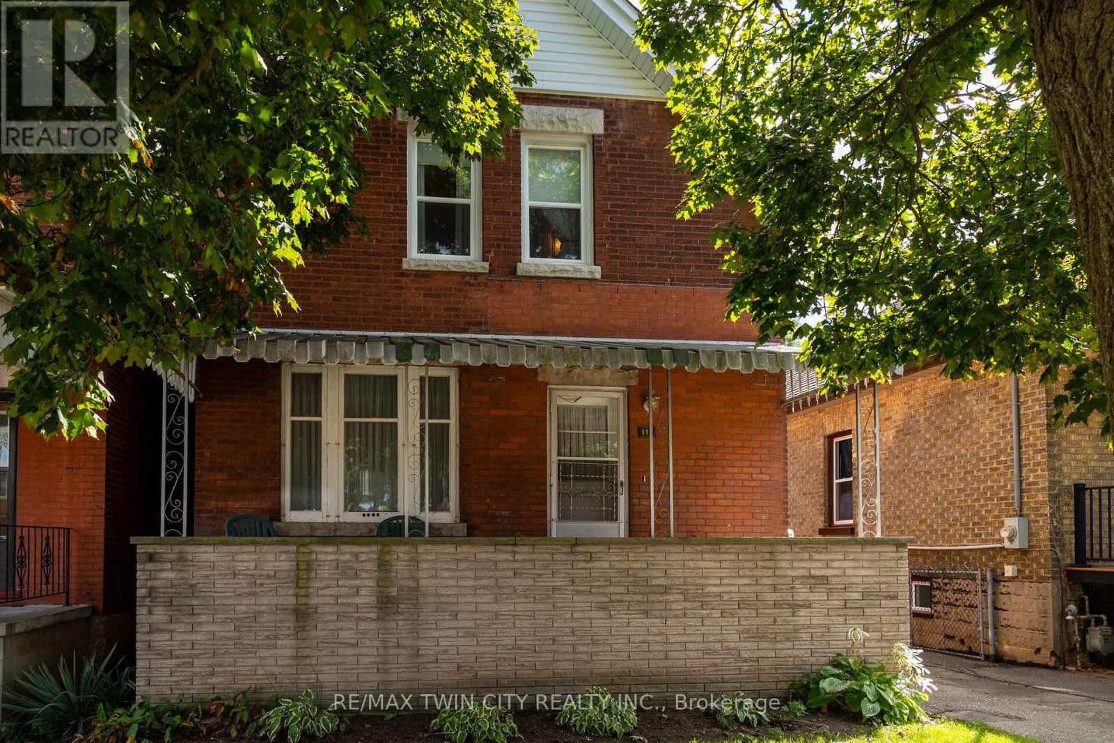117 ARTHUR STREET