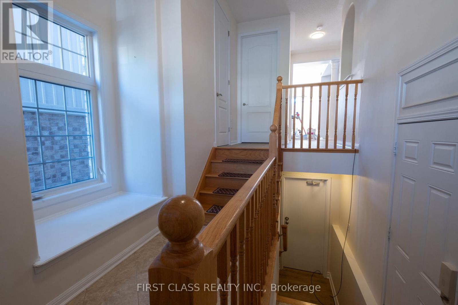 518 WETTLAUFER TERRACE