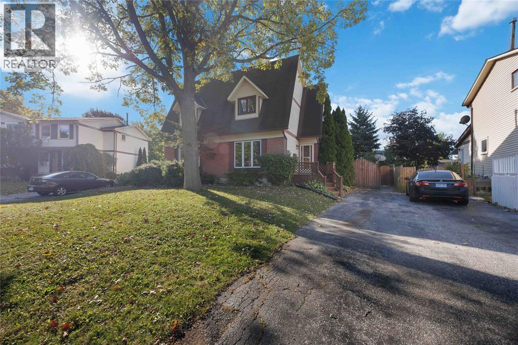 51 Maplestone AVENUE