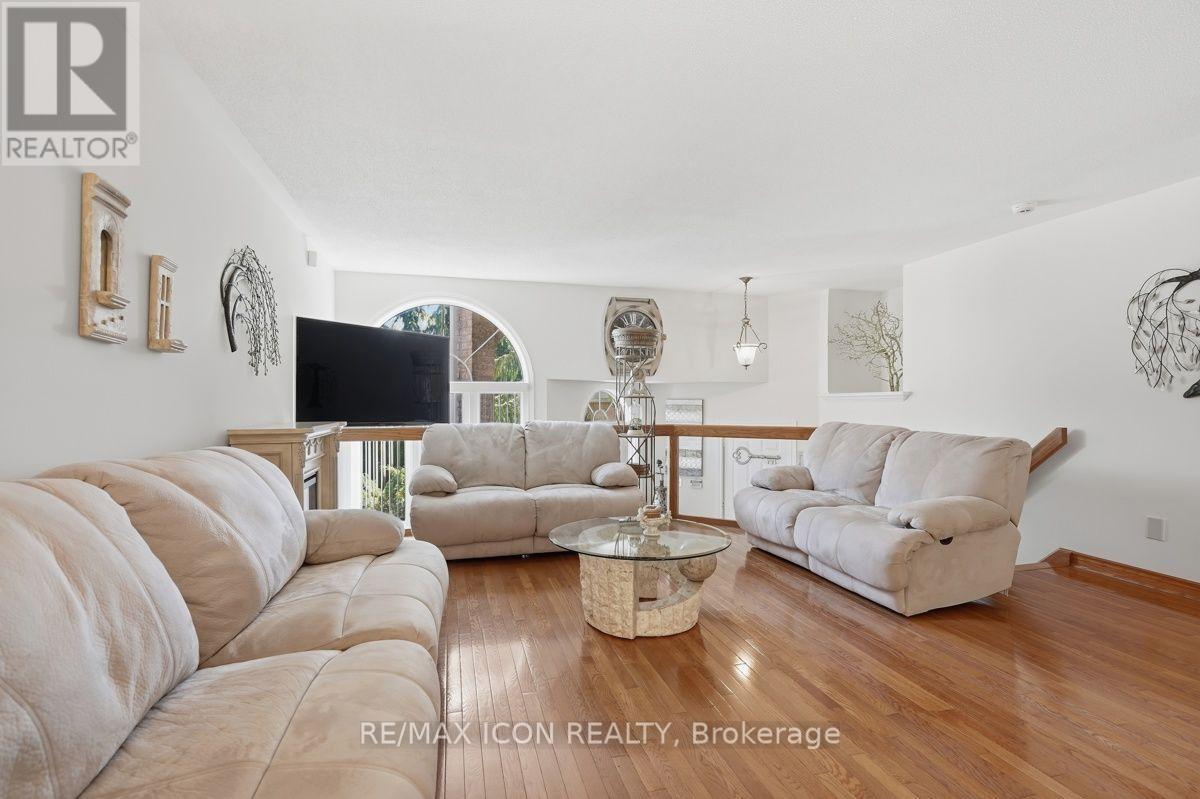 632 THORNWOOD DRIVE