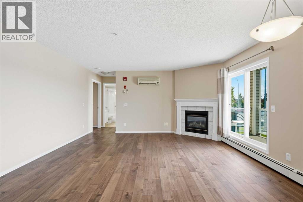 221, 290 Shawville Way SE