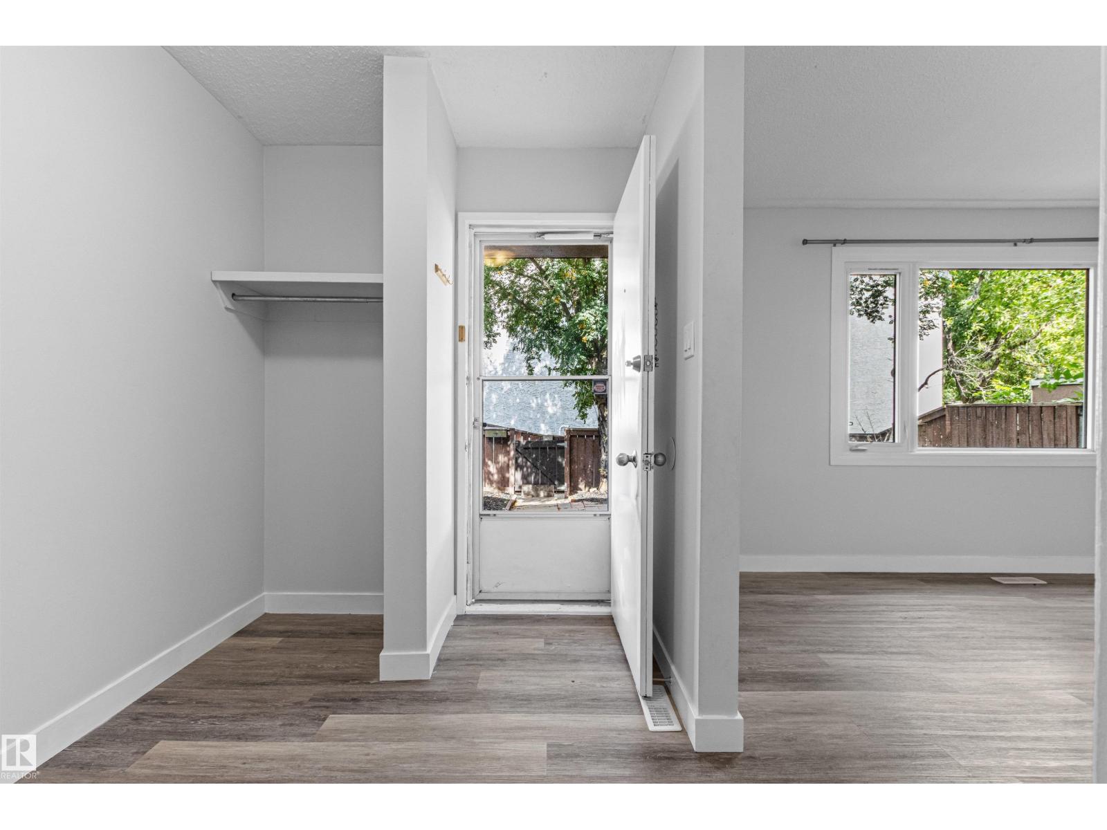 #9 14230 80 ST NW