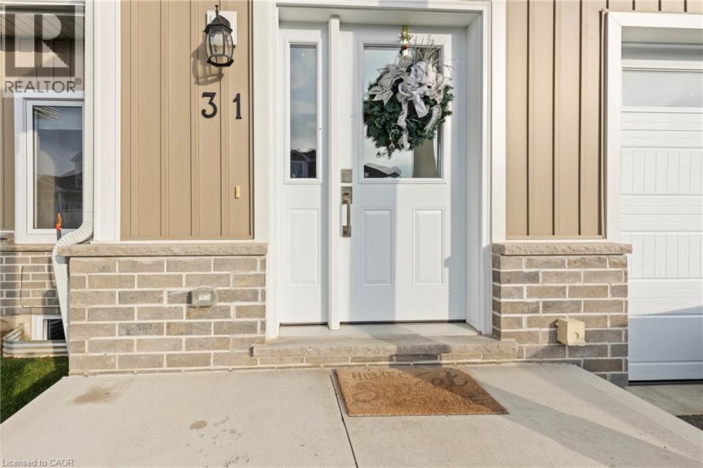744 NELSON Street W Unit# 31