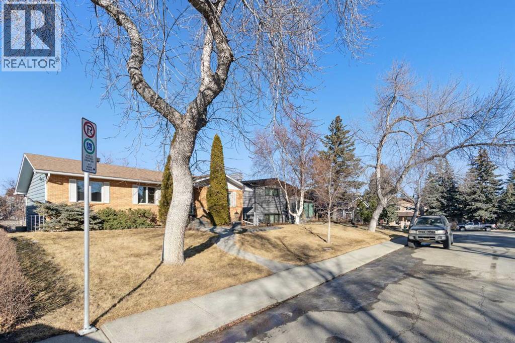 34 Rosery Drive NW