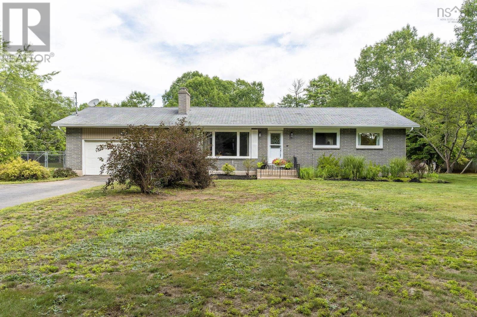 62 Cook Avenue