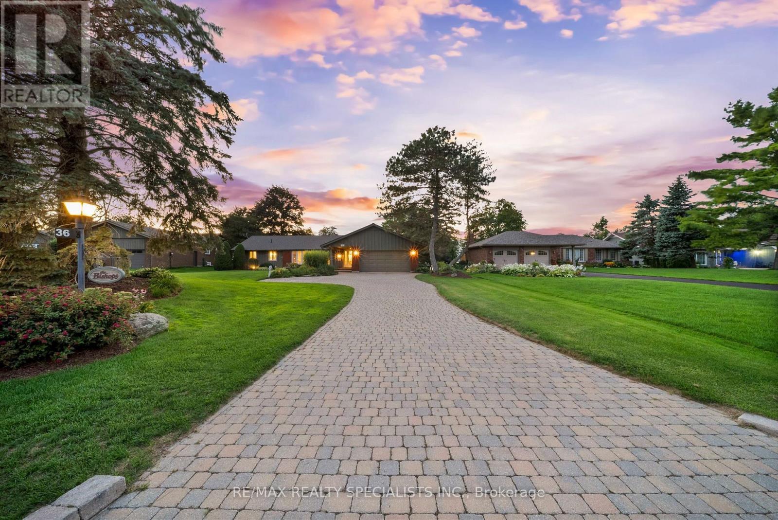 36 THICKETWOOD PLACE