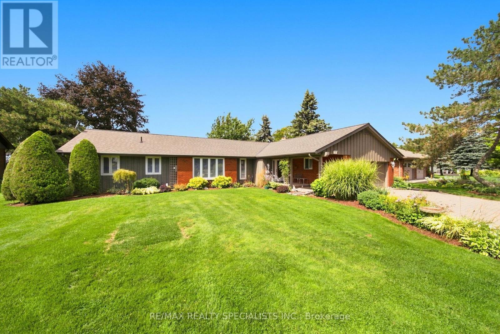 36 THICKETWOOD PLACE