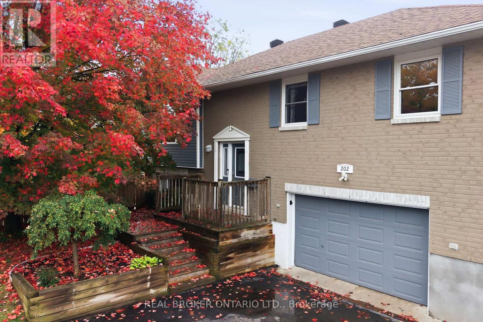 202 SANTIAGO STREET