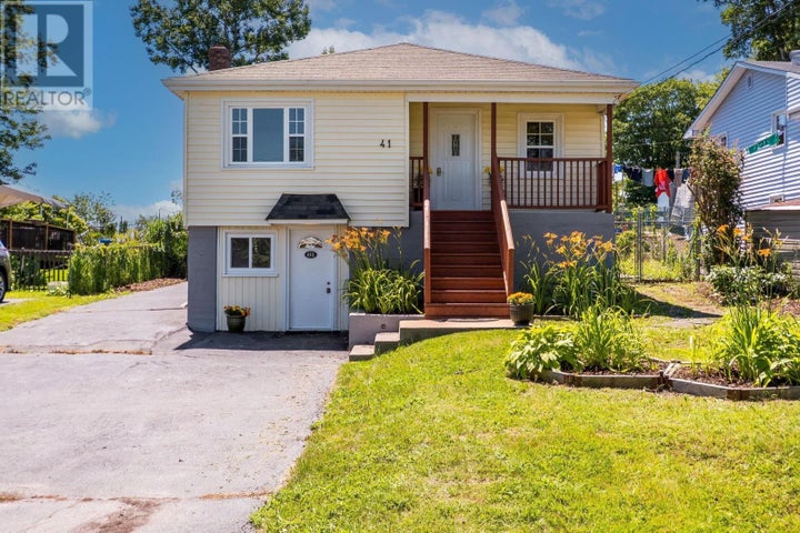 41 Pine Grove Drive, 41-1, Halifax, NS B3R 1S2