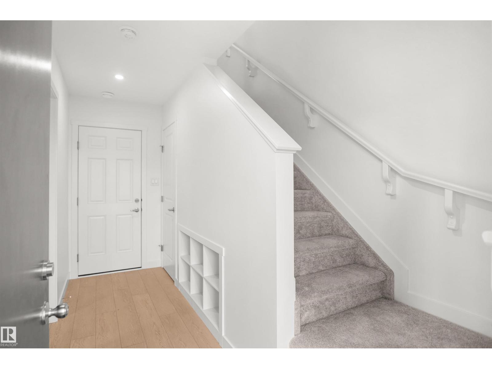 13137 214 ST NW
