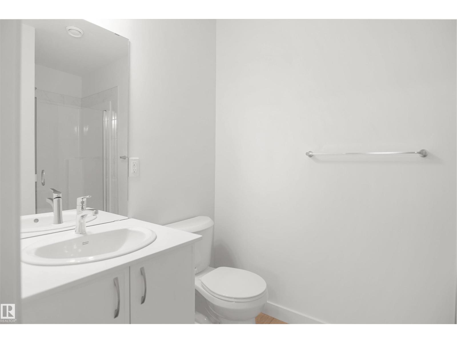 13137 214 ST NW