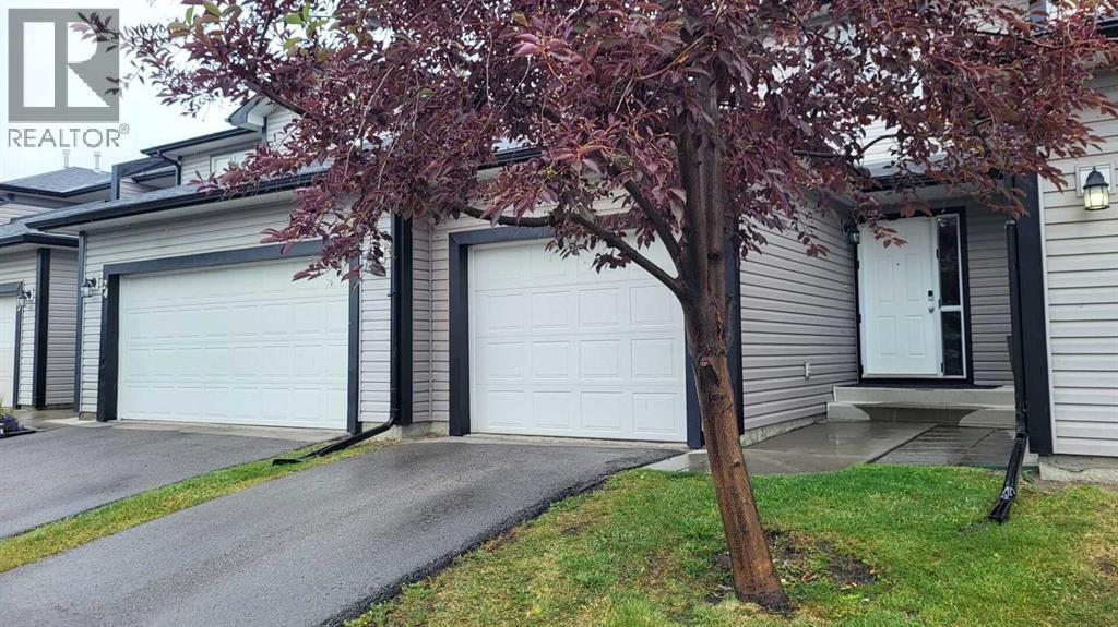 23, 102 Canoe Square SW