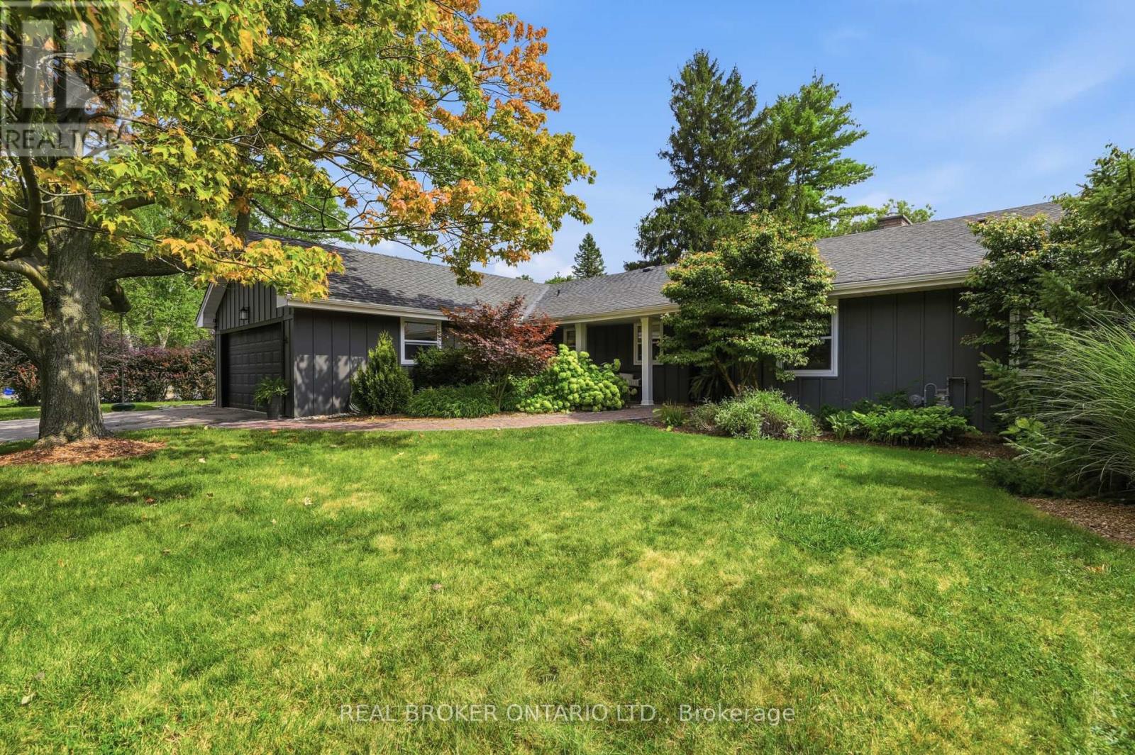 54 MAYFAIR AVENUE