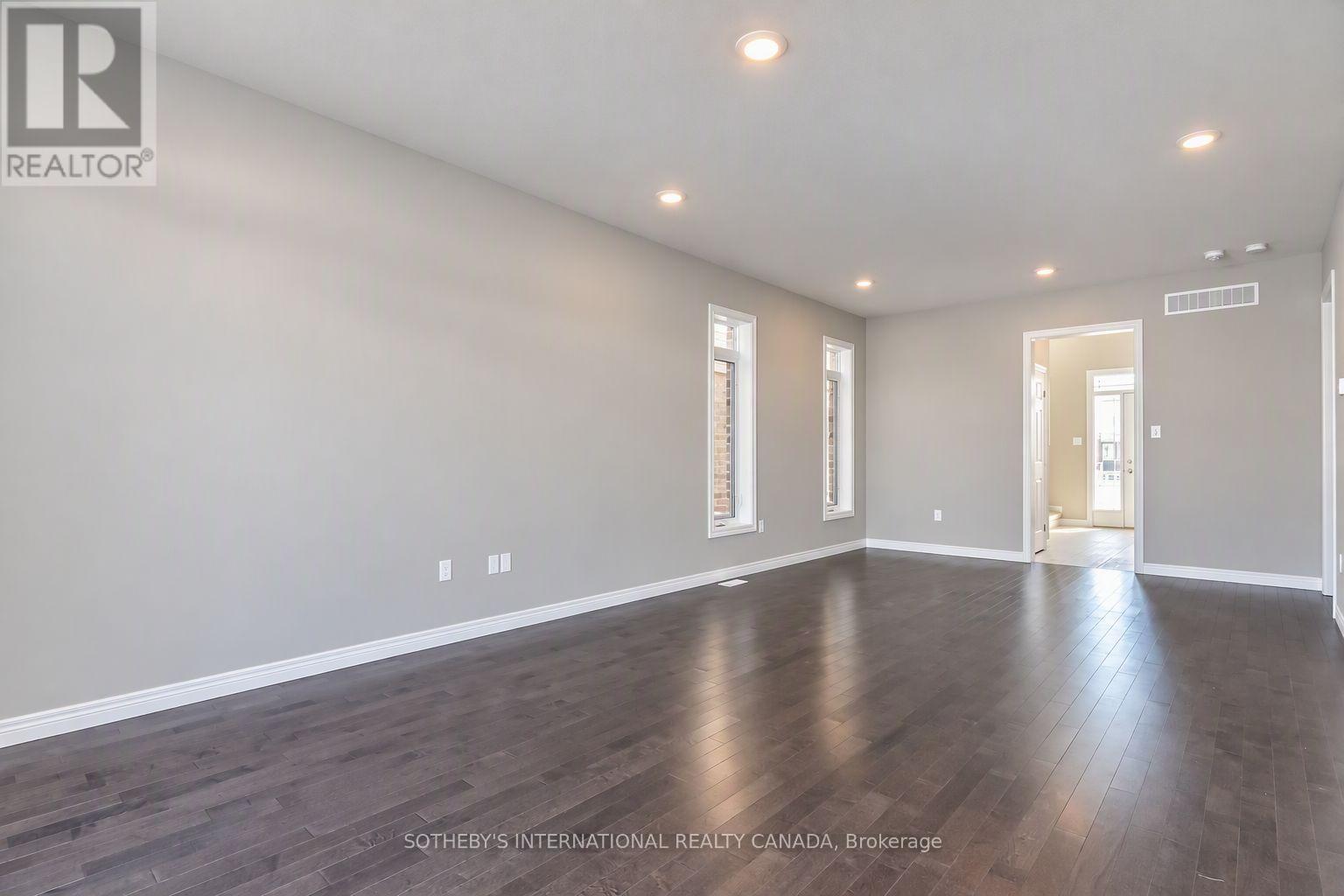 529 ANTON CRESCENT