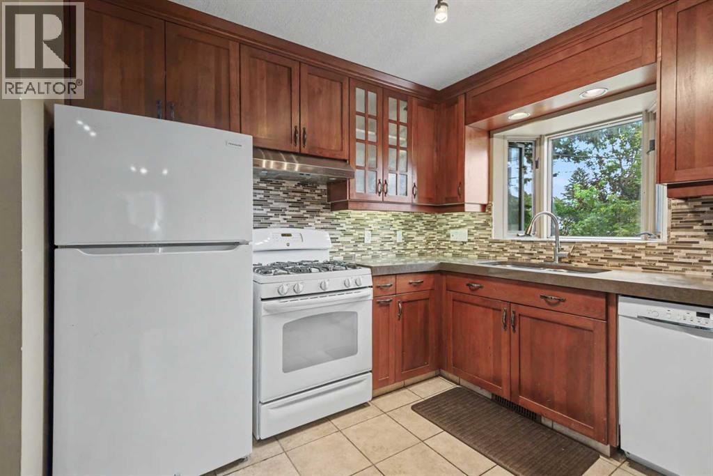 23 Arbour Crescent SE