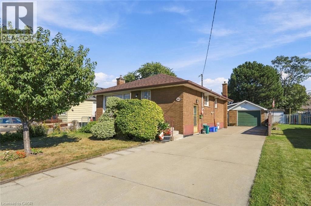 234 NORMANHURST Avenue