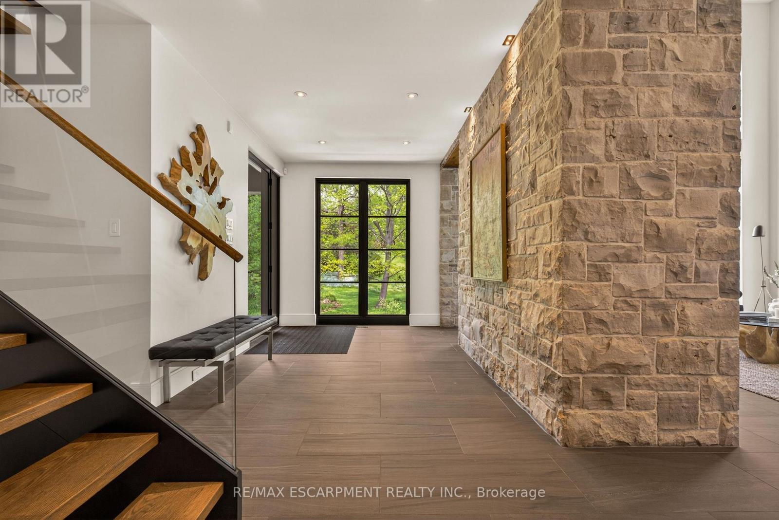 981 MINERAL SPRINGS ROAD