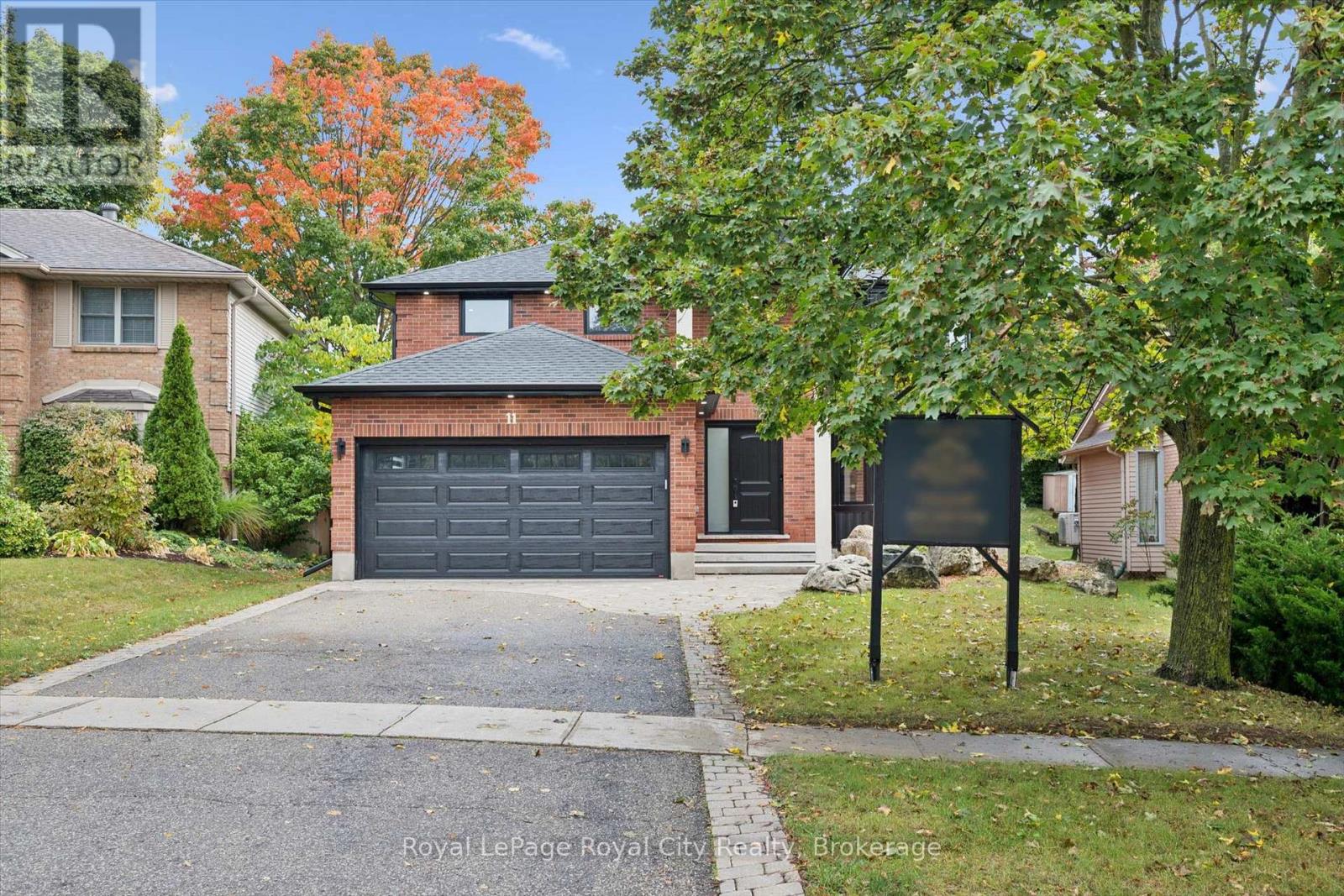 11 BRIDLEWOOD DRIVE