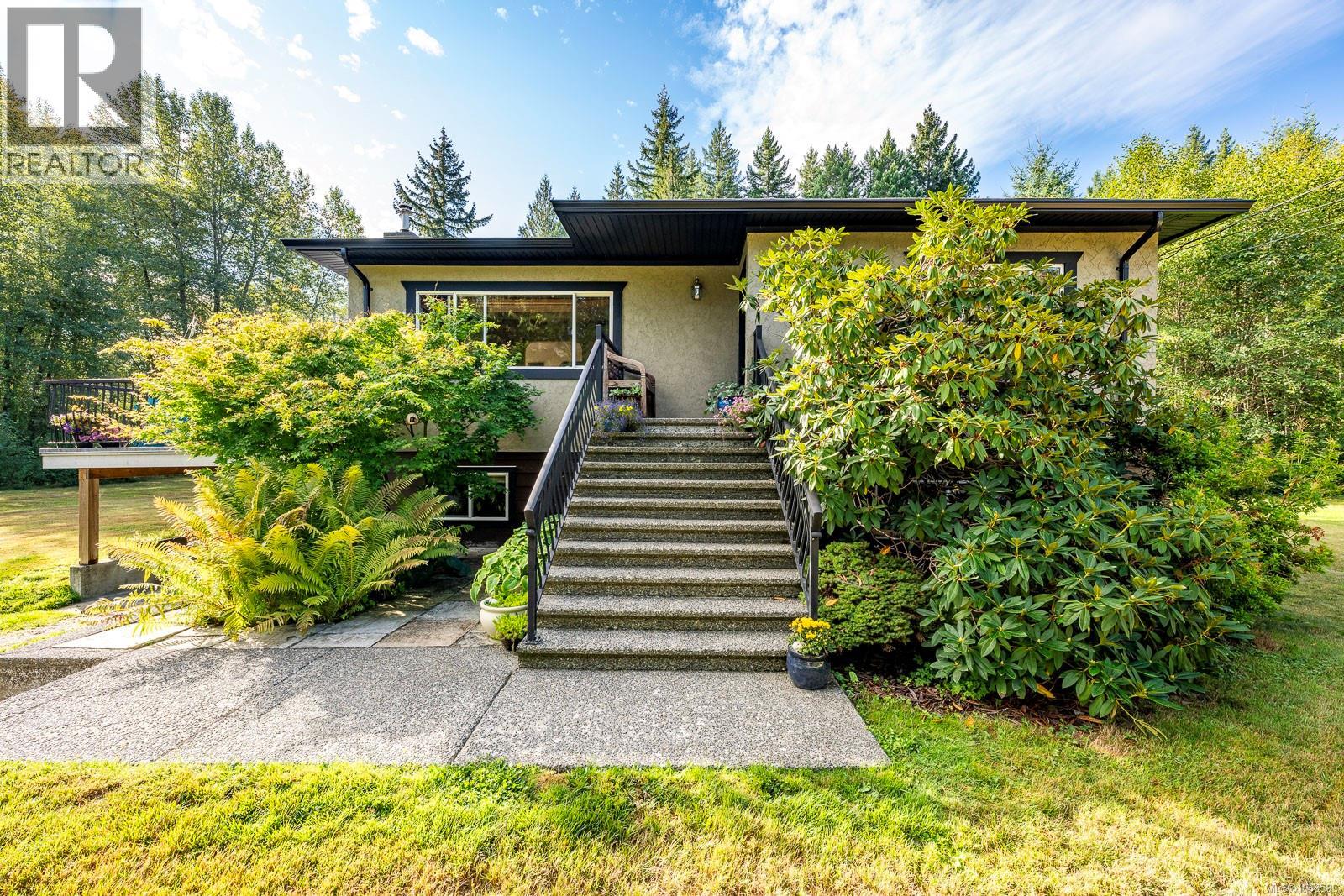 2945 Royston Rd