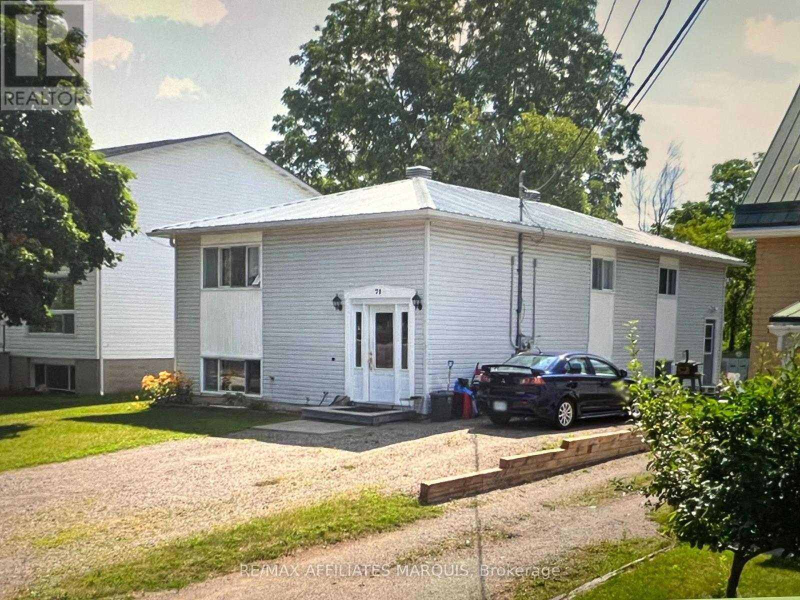 71 STEPHEN STREET