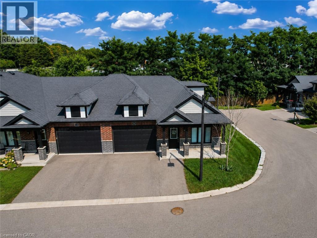 16 BROOKFIELD Lane