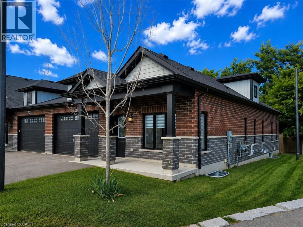16 BROOKFIELD Lane