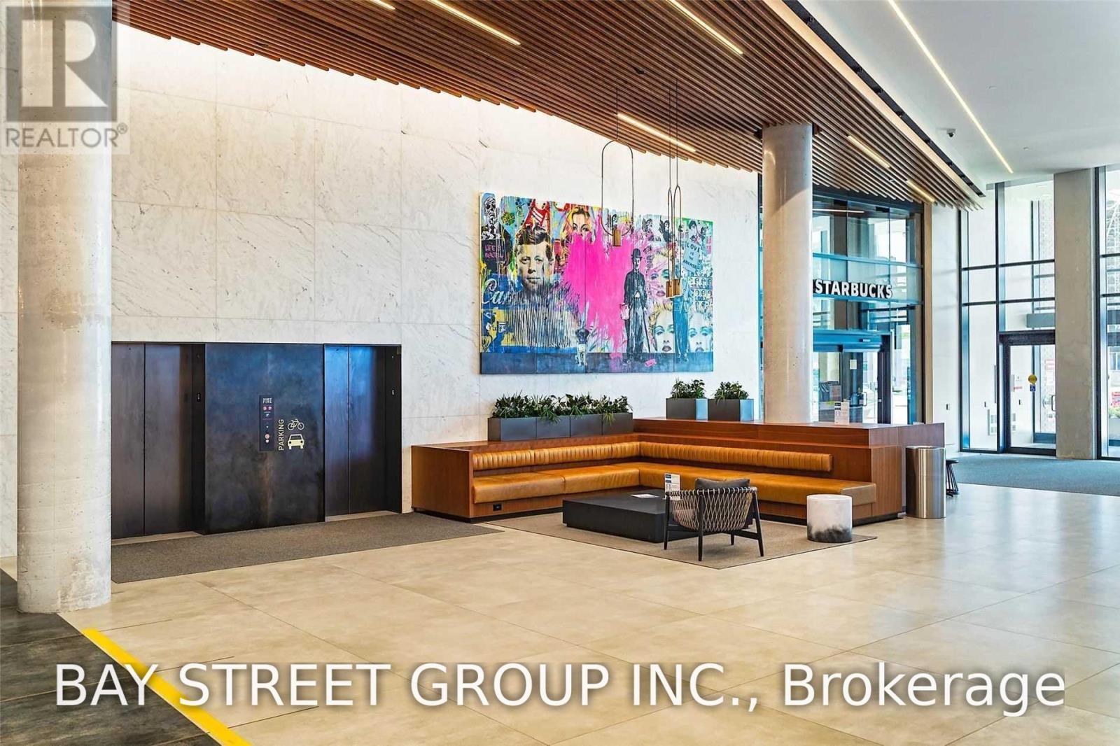 611 - 130 QUEENS QUAY E
