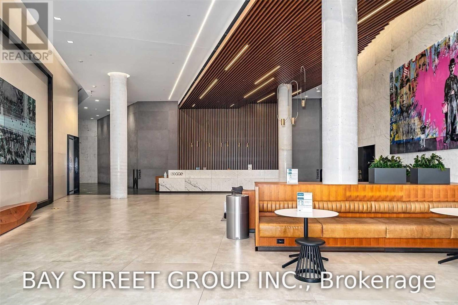 611 - 130 QUEENS QUAY E