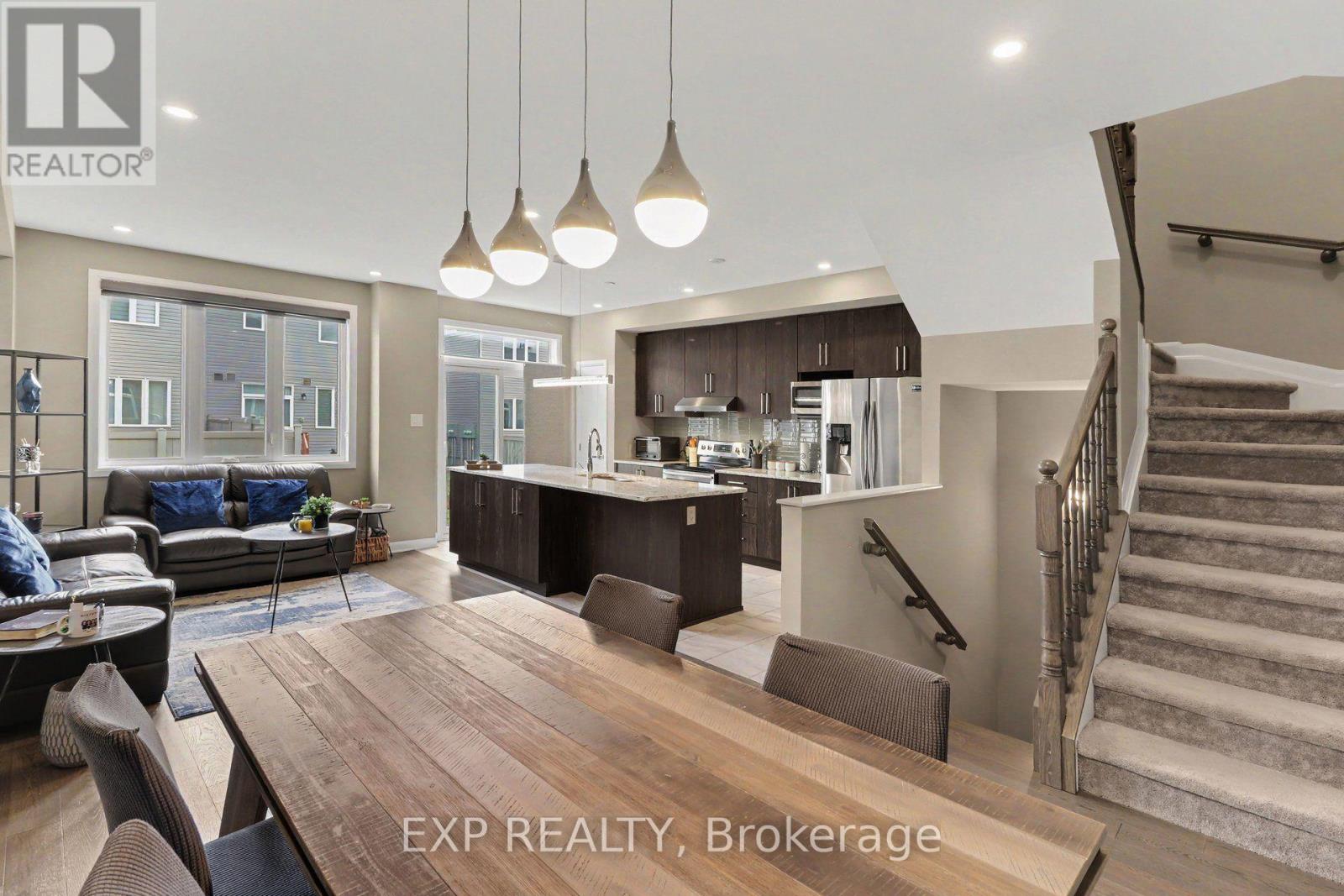 48 DAMSELFISH WALK
