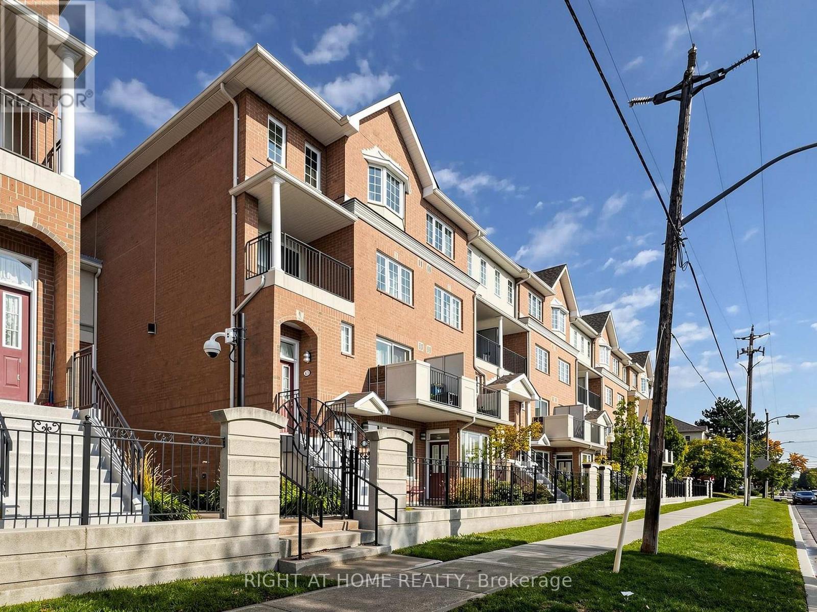 322 GRANDVIEW WAY