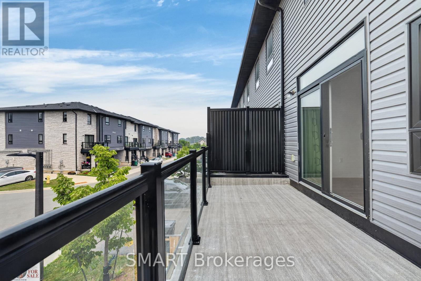92 - 51 SPARROW AVENUE