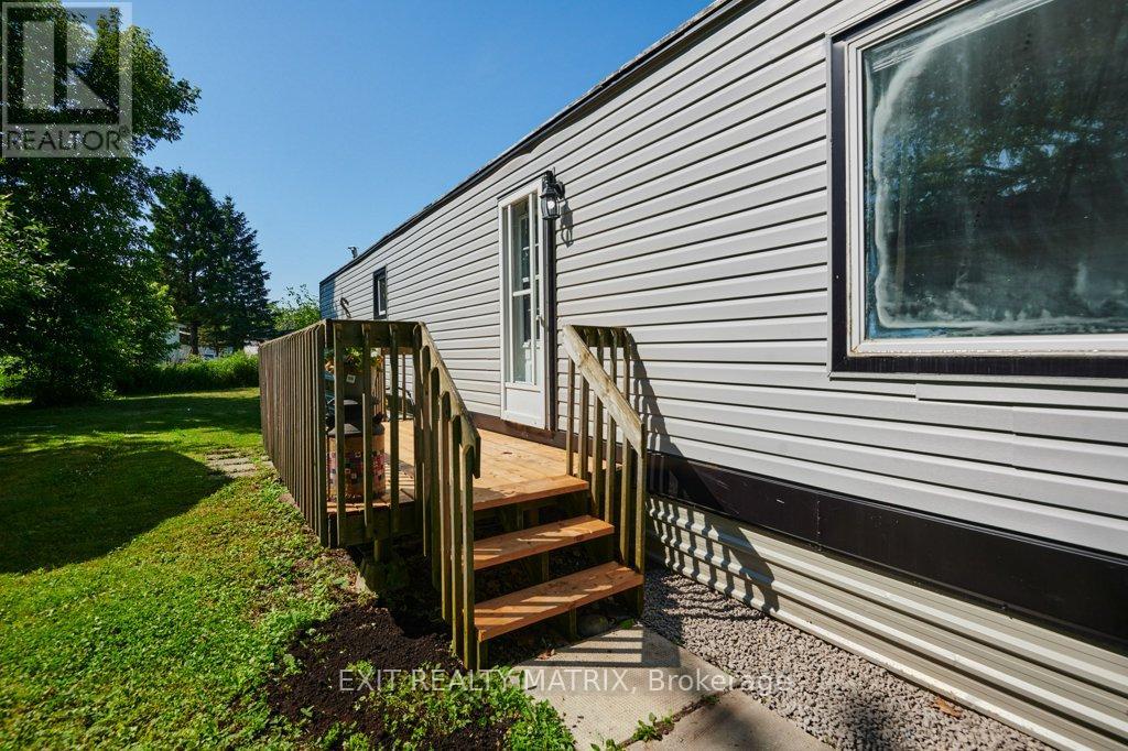 8930 LYNWOOD PARK PRIVATE - Photo 2